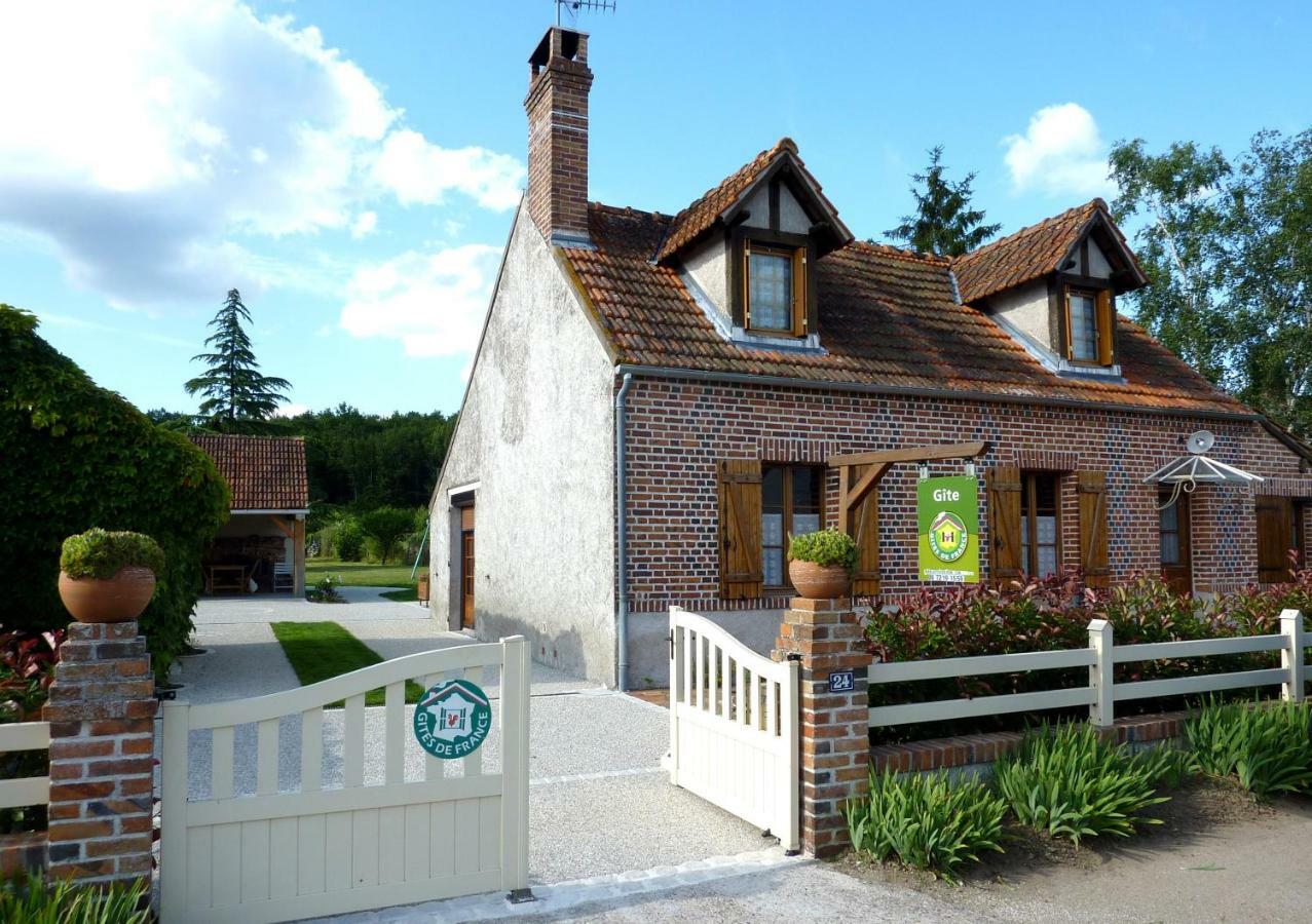 Gite De Sologne "Les Galoches" Dhuizon ภายนอก รูปภาพ