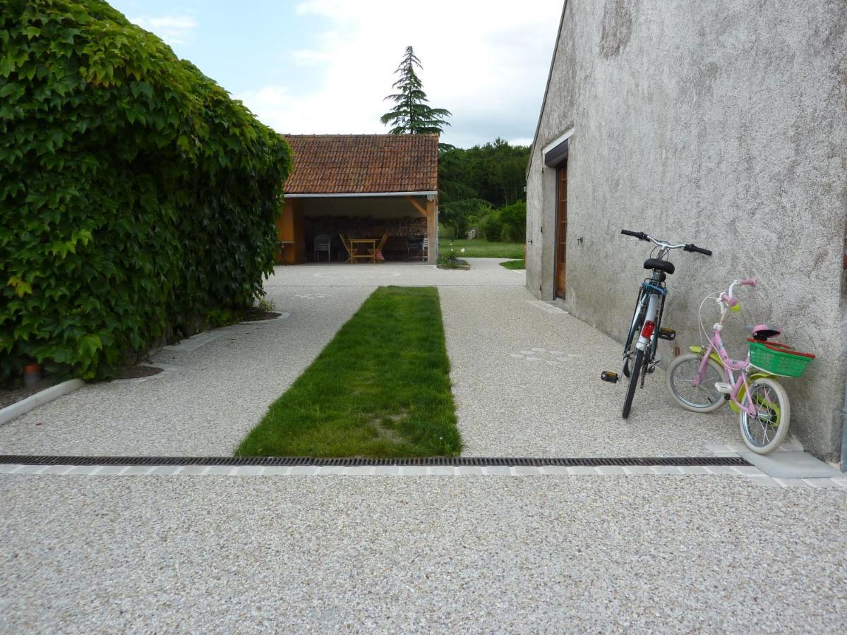 Gite De Sologne "Les Galoches" Dhuizon ภายนอก รูปภาพ